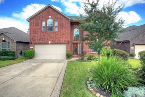 30 Black Swan Court